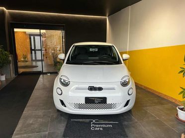 FIAT 500 Icon + Berlina 42 kWh Ita UniPro