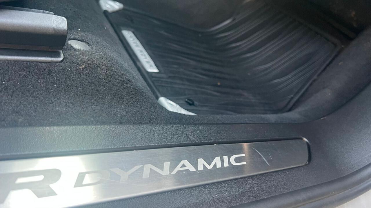 Land Rover Range Evoque 2.0D I4 180 CV AWD Auto R-Dynamic SE