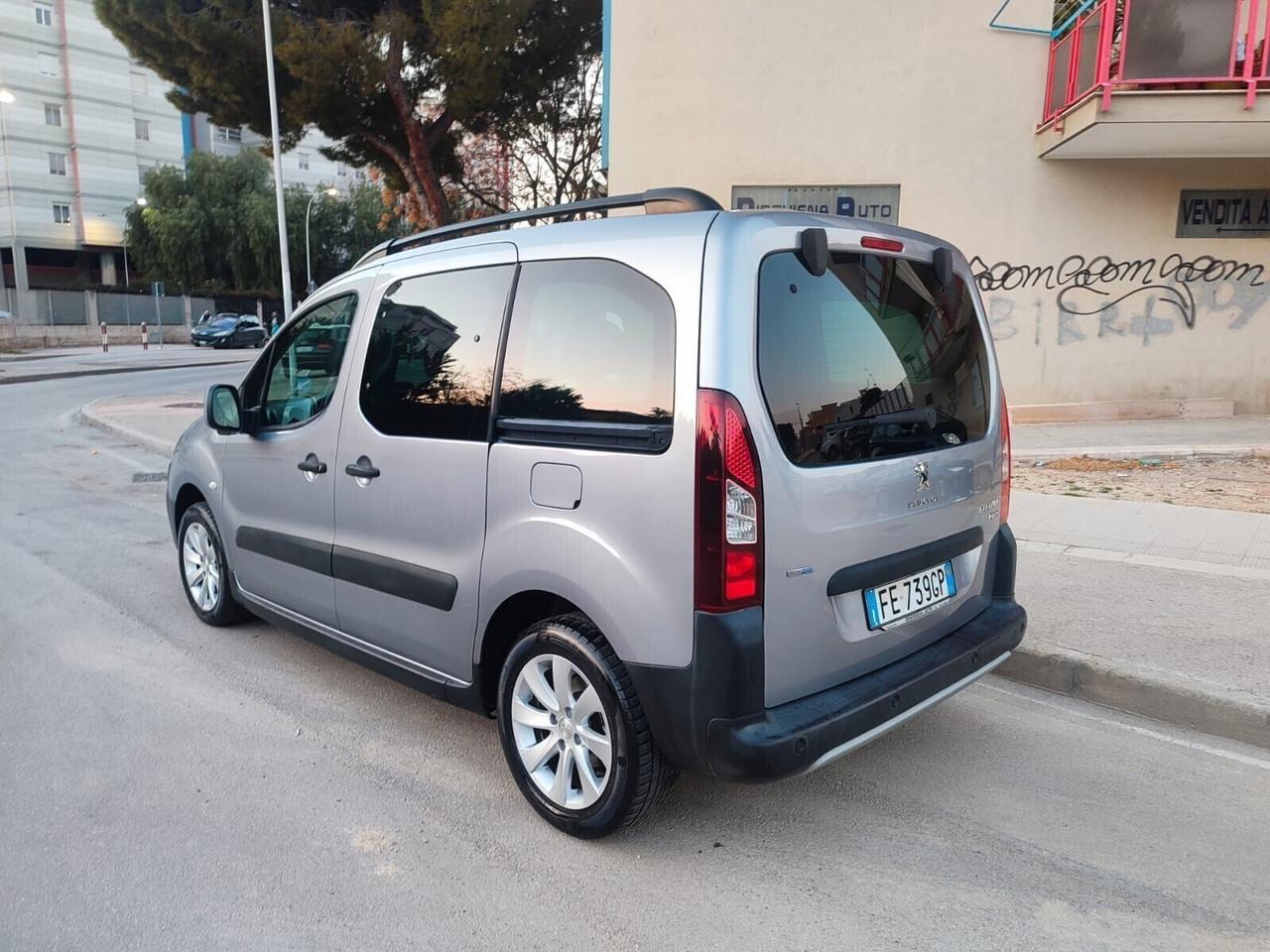 Peugeot Partner Tepee 1.6 bluehdi 100CV 2016!!!!