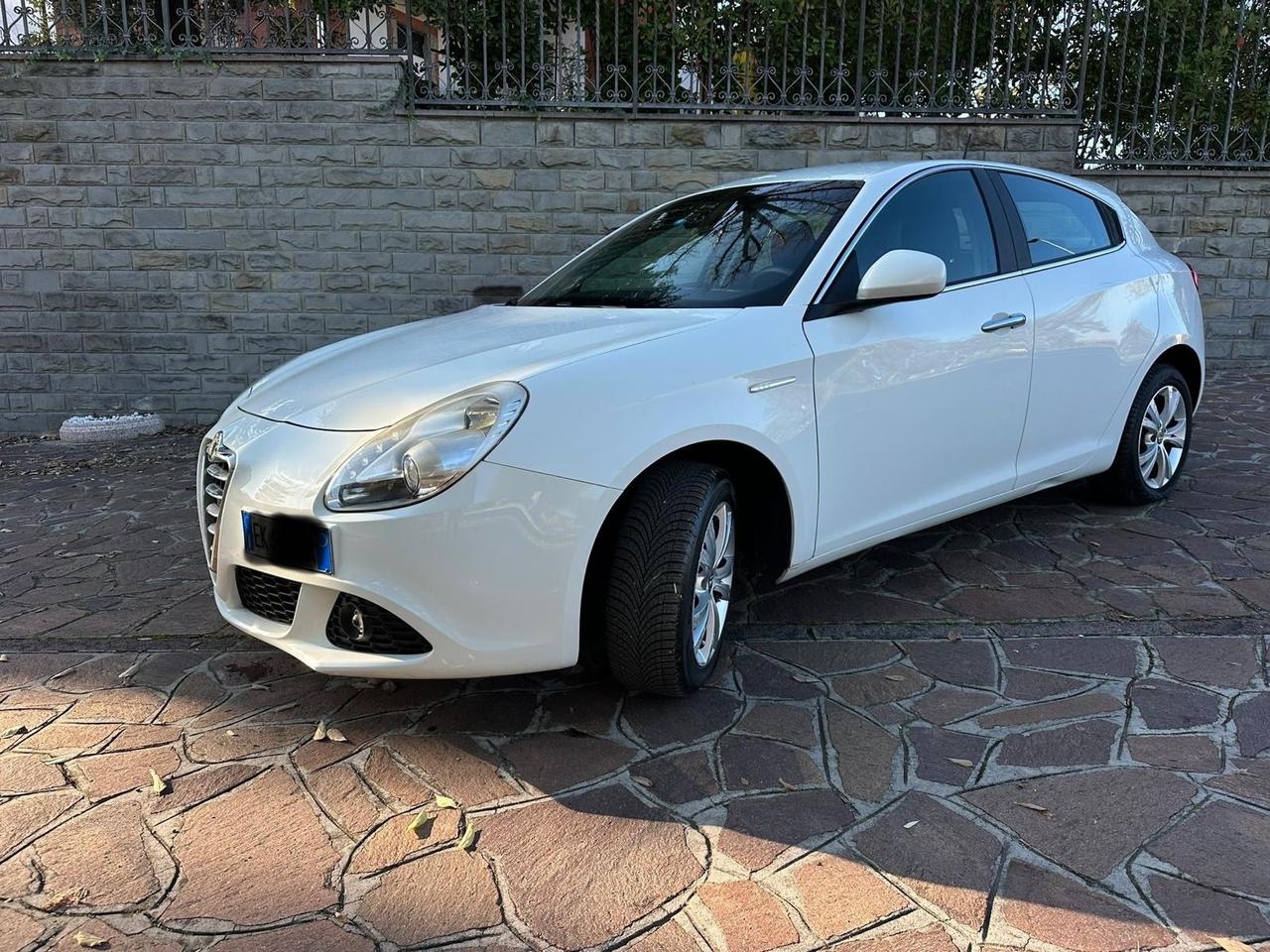 Alfa Romeo Giulietta 2.0 JTDm-2 140 CV Distinctive