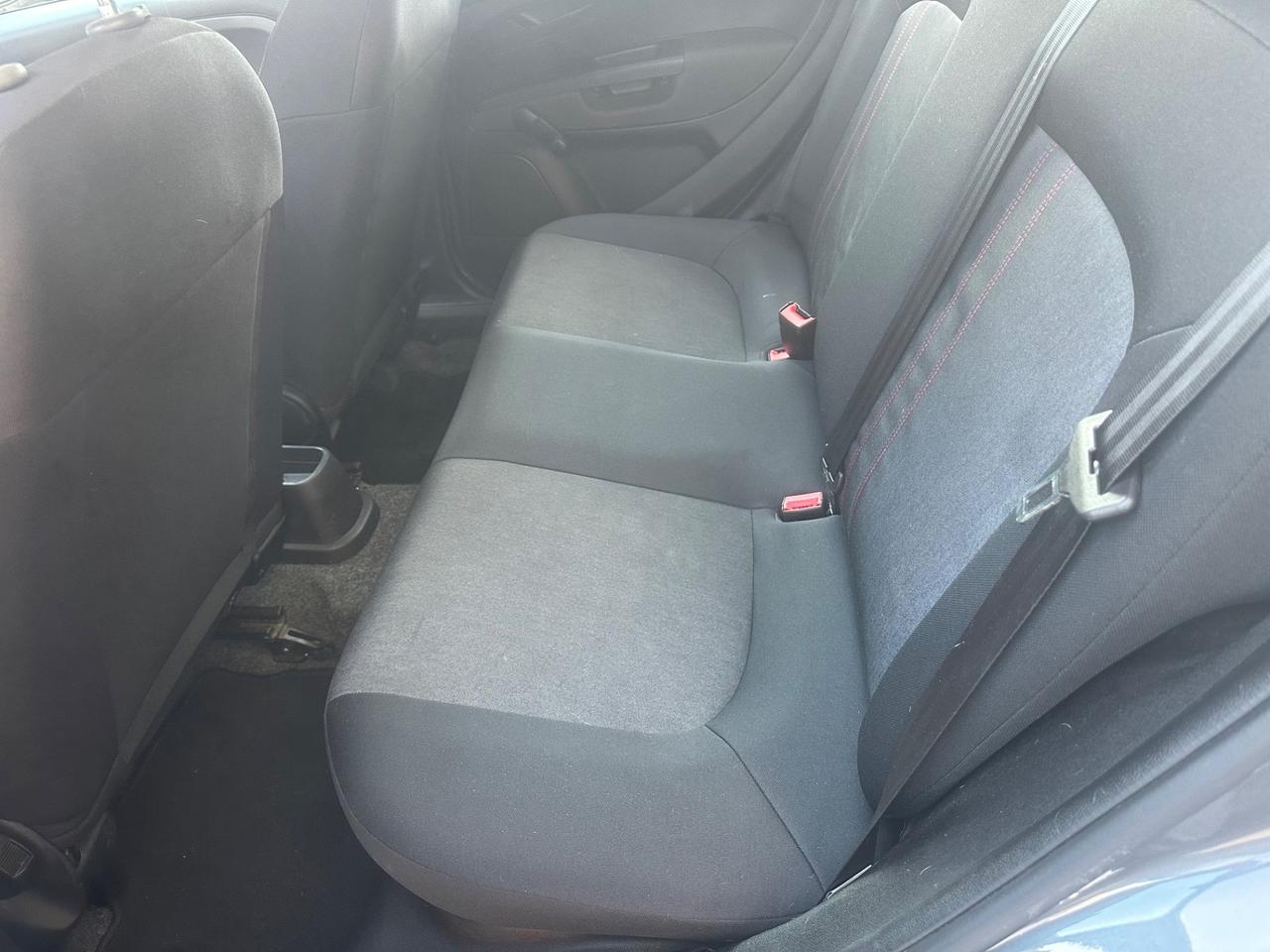 Fiat Punto 1.3 MJT II 75 CV 5 porte Lounge