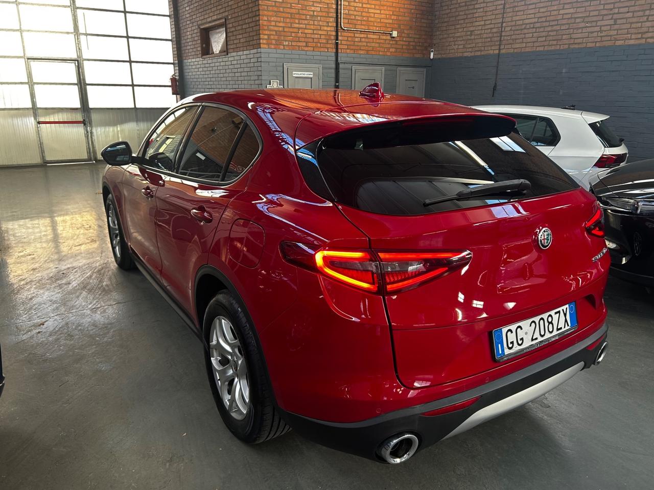 Alfa Romeo Stelvio 2.2 Turbodiesel 160 CV AT8 RWD Business