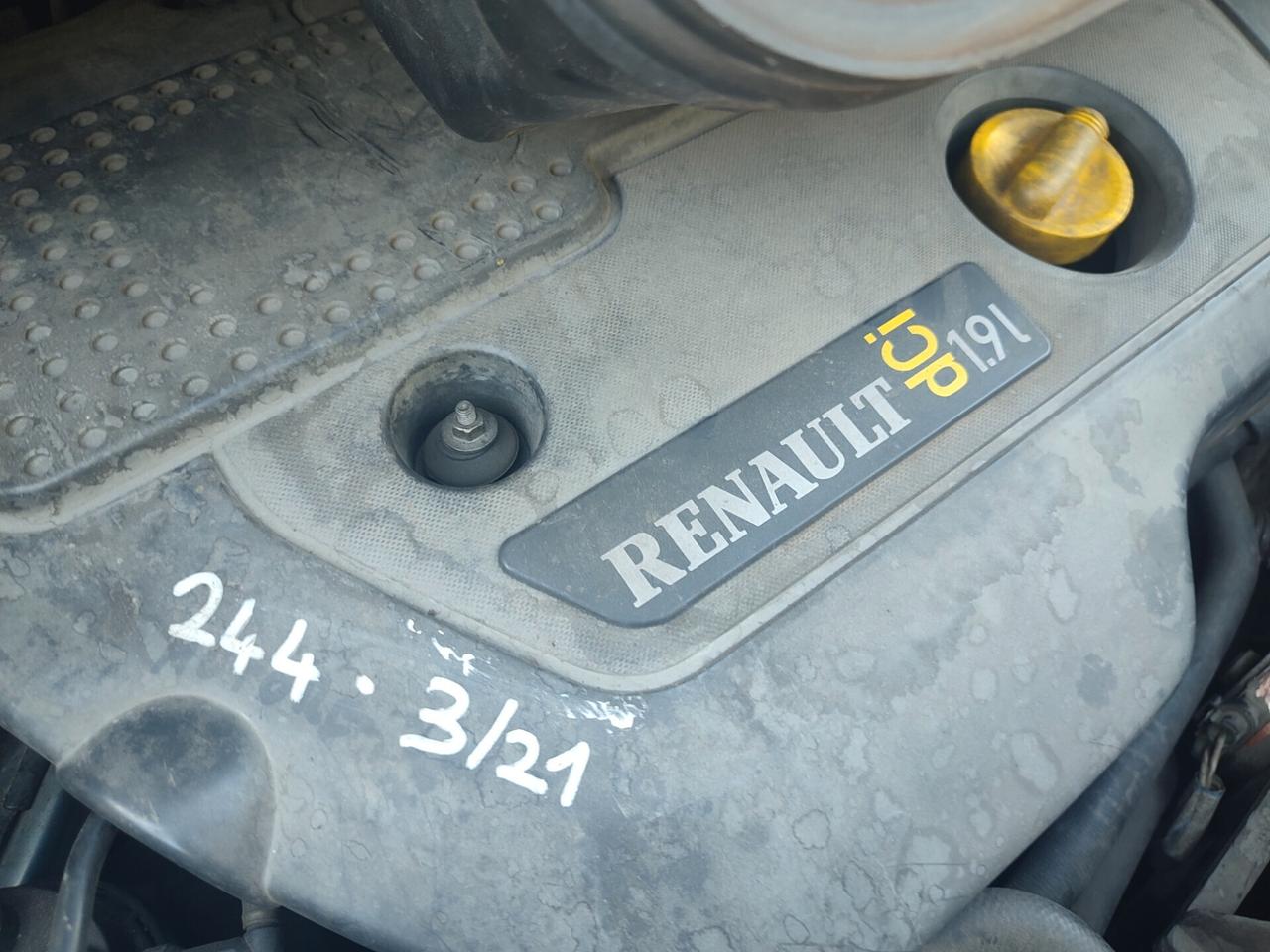 RENAULT ESPACE 2004 1,9 DIESEL 7POSTI SPAZIOSA