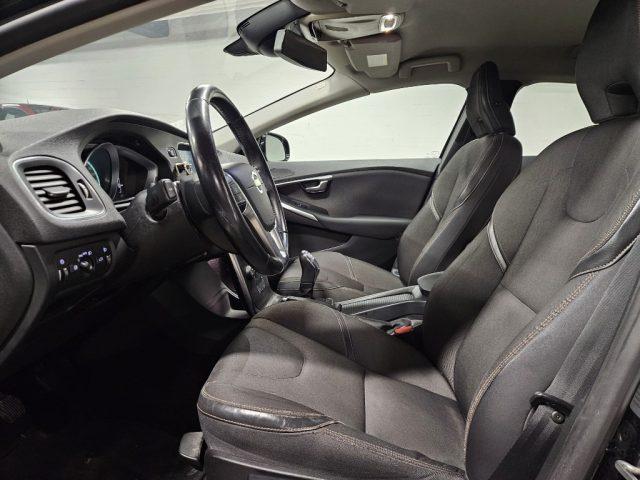 VOLVO V40 Cross Country D2 1.6