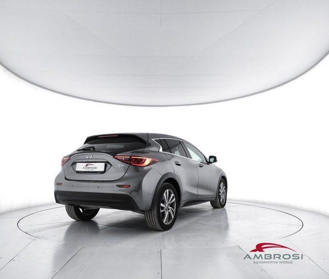 INFINITI Q30 1.5d 1.5 diesel DCT Business Executive