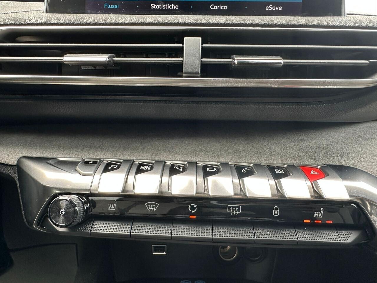 Peugeot 3008 Hybrid4 300 e-EAT8 GT