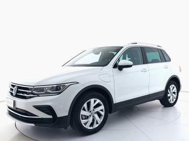 Volkswagen Tiguan 1.4 tsi eh elegance dsg