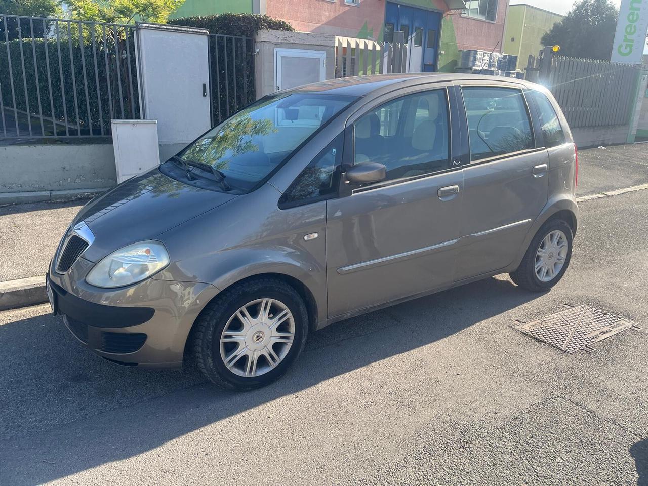 Lancia MUSA 1.3 Multijet 16V 90 CV Oro