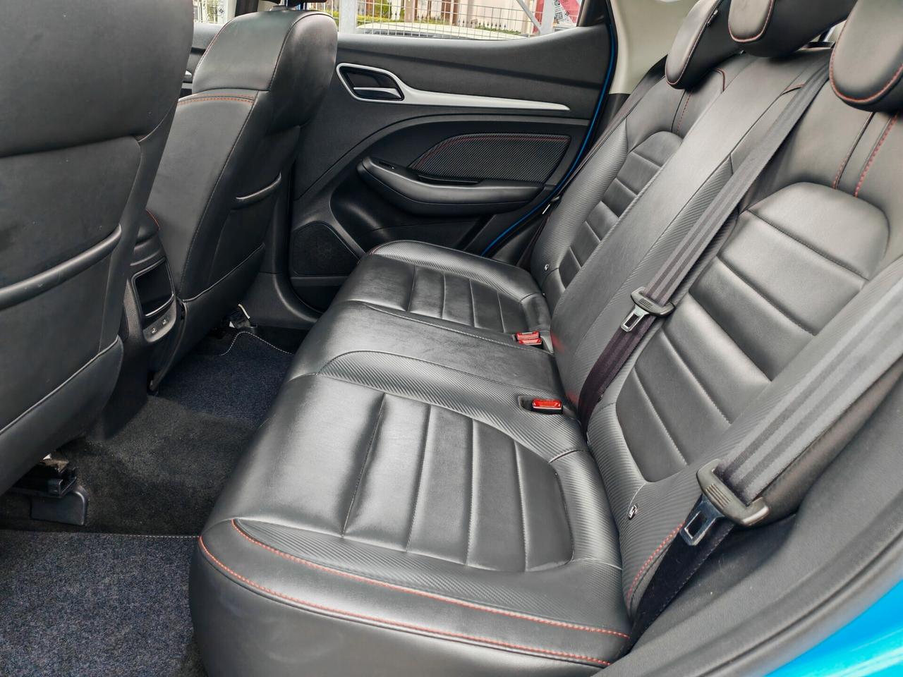 Mg ZS 1.0T-GDI tetto pelle navig cam Luxury