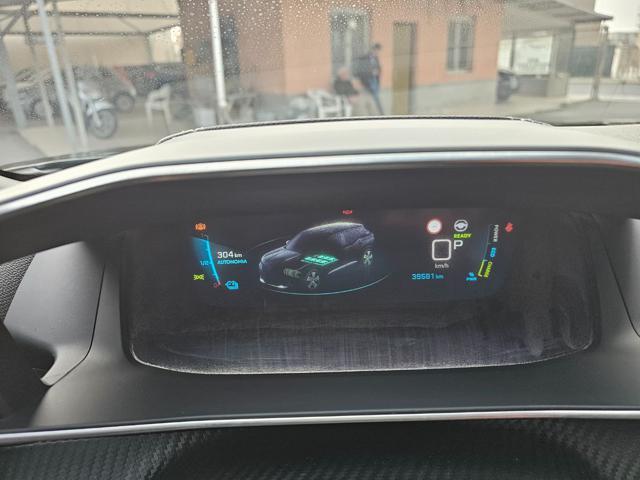 PEUGEOT 2008 motore elettrico 136 CV GT