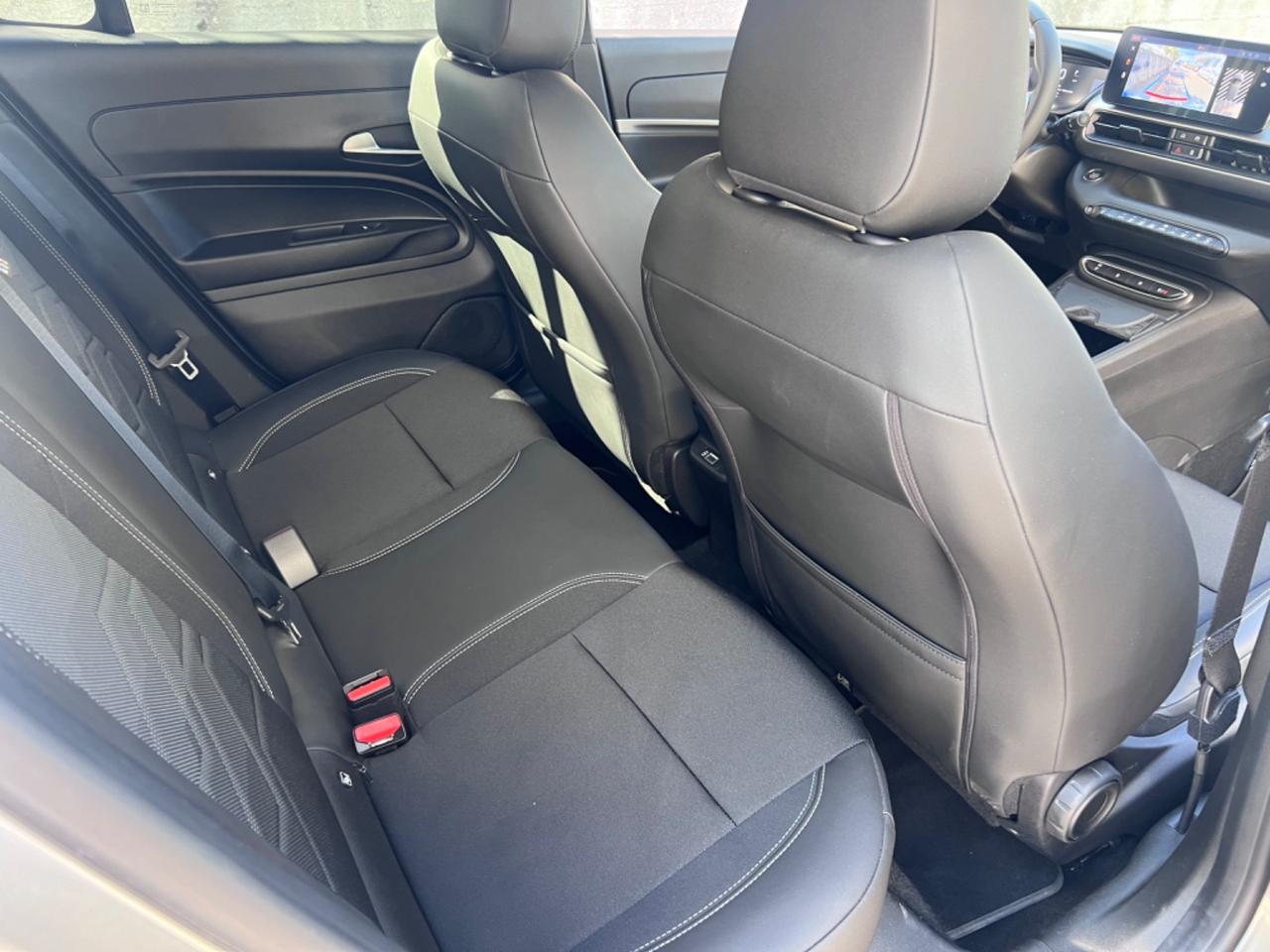 Jeep Avenger 1.2 Turbo 100 CV MHEV Summit