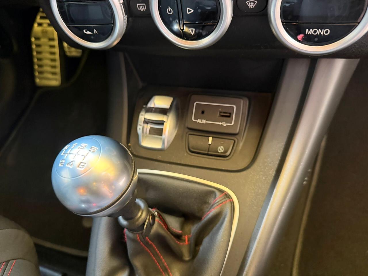 Alfa Romeo Giulietta 1.4c benzina 12 mesi garanzia-2016