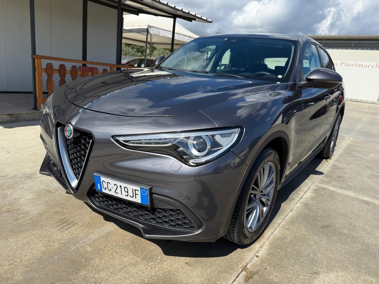 Alfa Romeo Stelvio 2.2 Turbodiesel 160 CV AT8