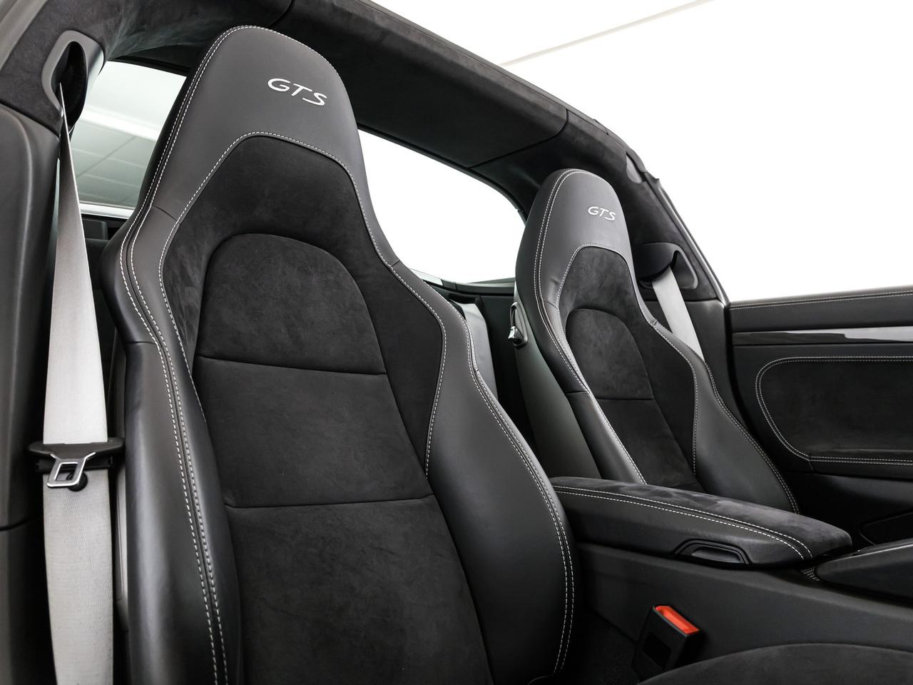 Porsche 911 targa 3.0 4 gts auto