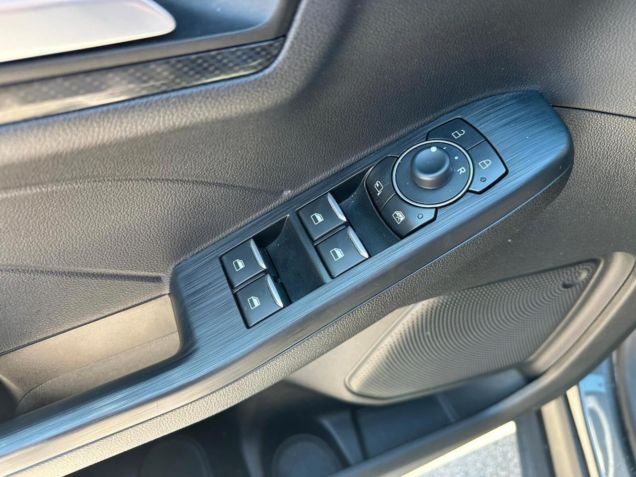 Ford Kuga 1.5 EcoBoost 150 CV 2WD ST-Line