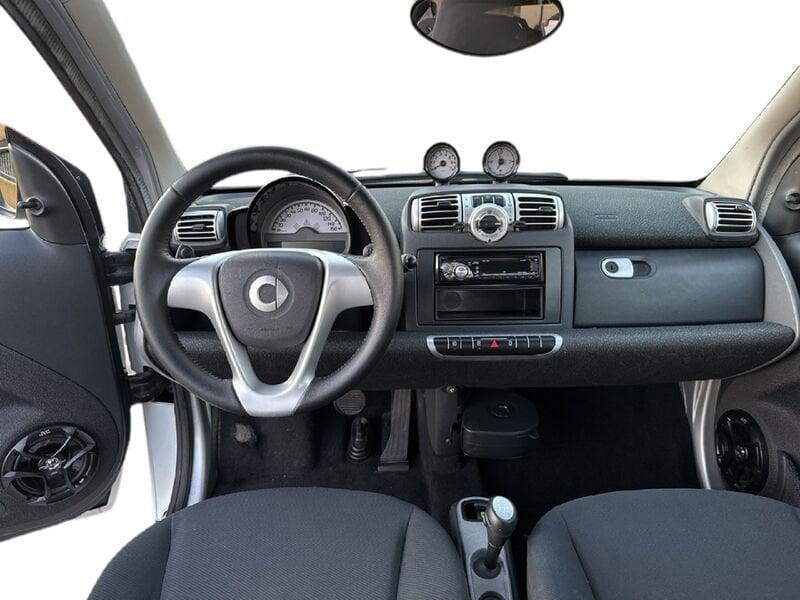smart fortwo fortwo 1000 52 kW MHD coupé pulse