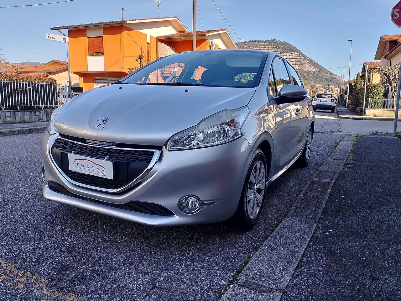 Peugeot 208 Active 1.2 VTI 82