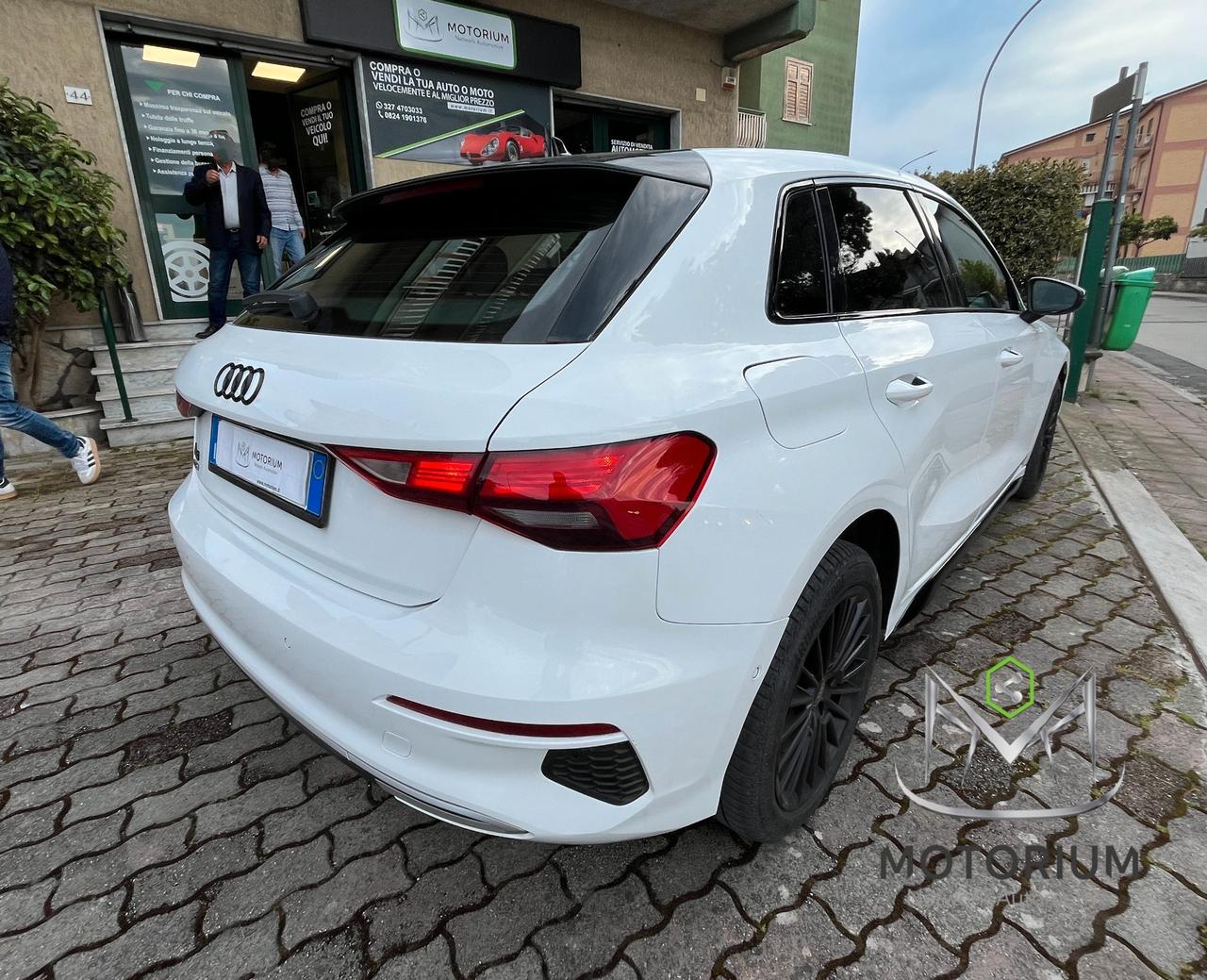 Audi A3 Sportback 35 1.5 tfsi S line edition