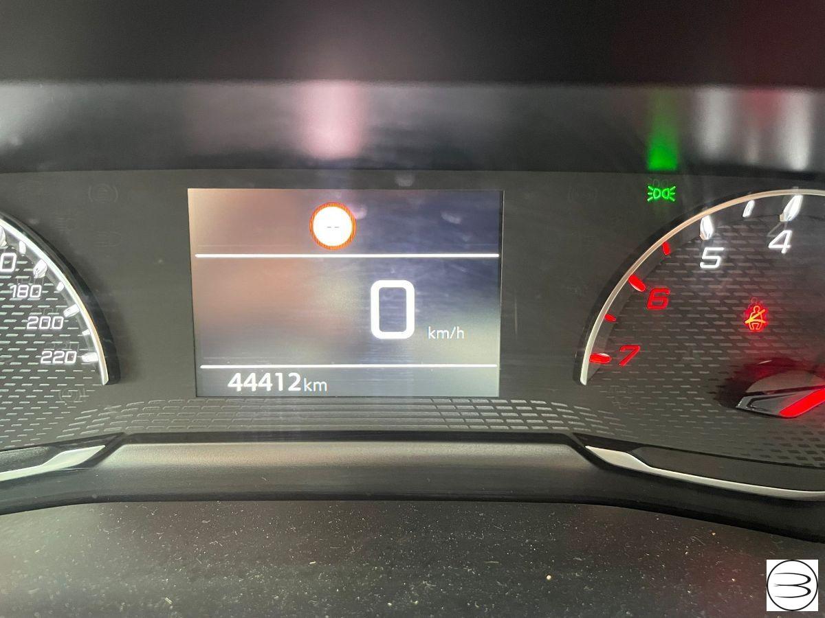 PEUGEOT - 208 - BlueHDi 100 S&S 5p. Active