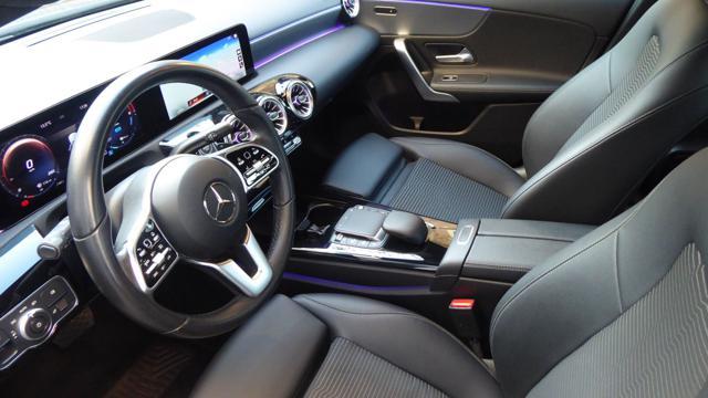MERCEDES-BENZ A 250 Sedan e hybrid EQ Sport