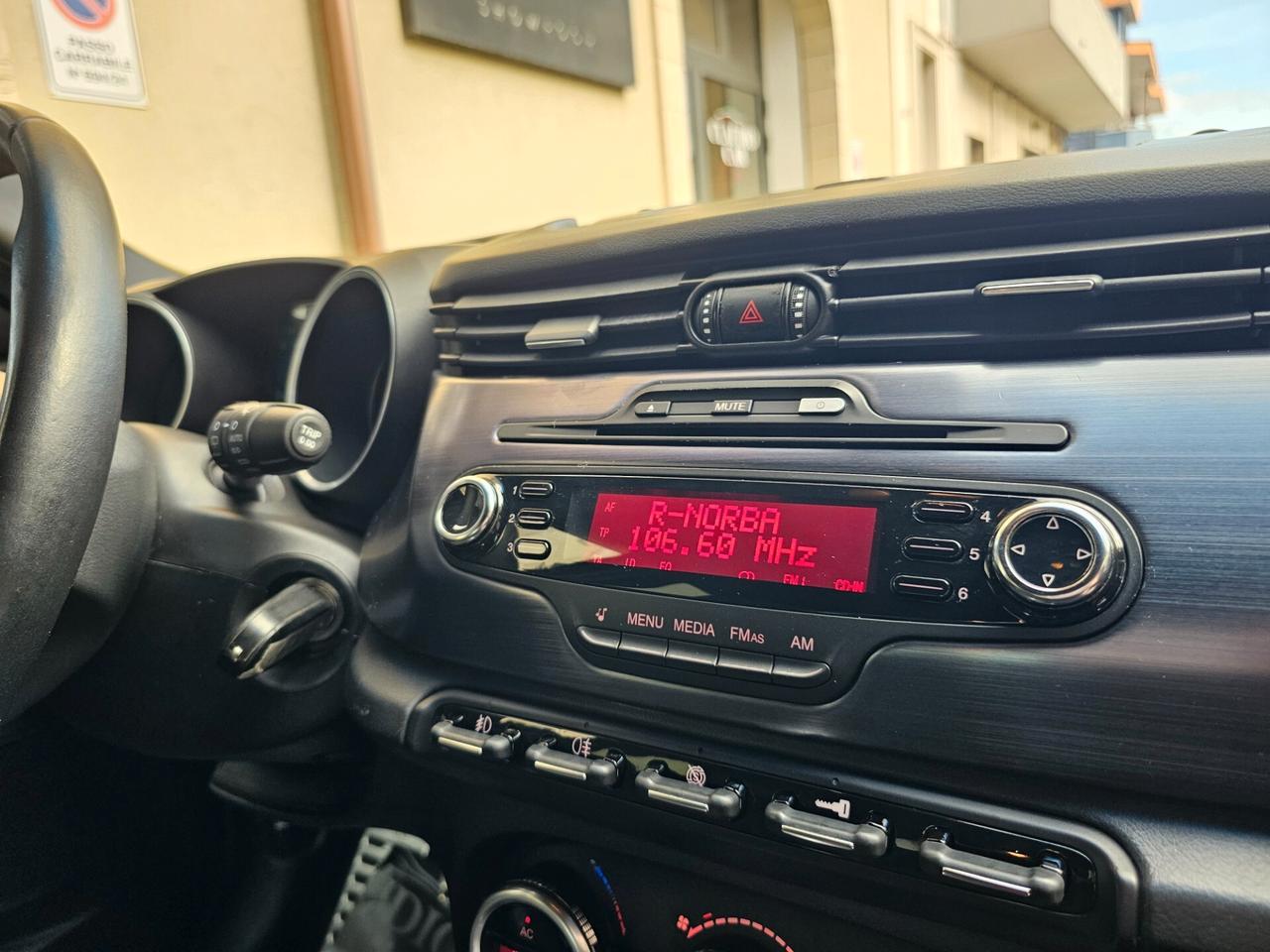 Alfa Romeo Giulietta 2.0 JTDm-2 140 CV Distinctive