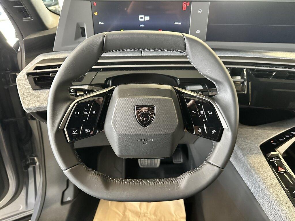 Peugeot 3008 1.2 Hybrid Allure e-DCS6