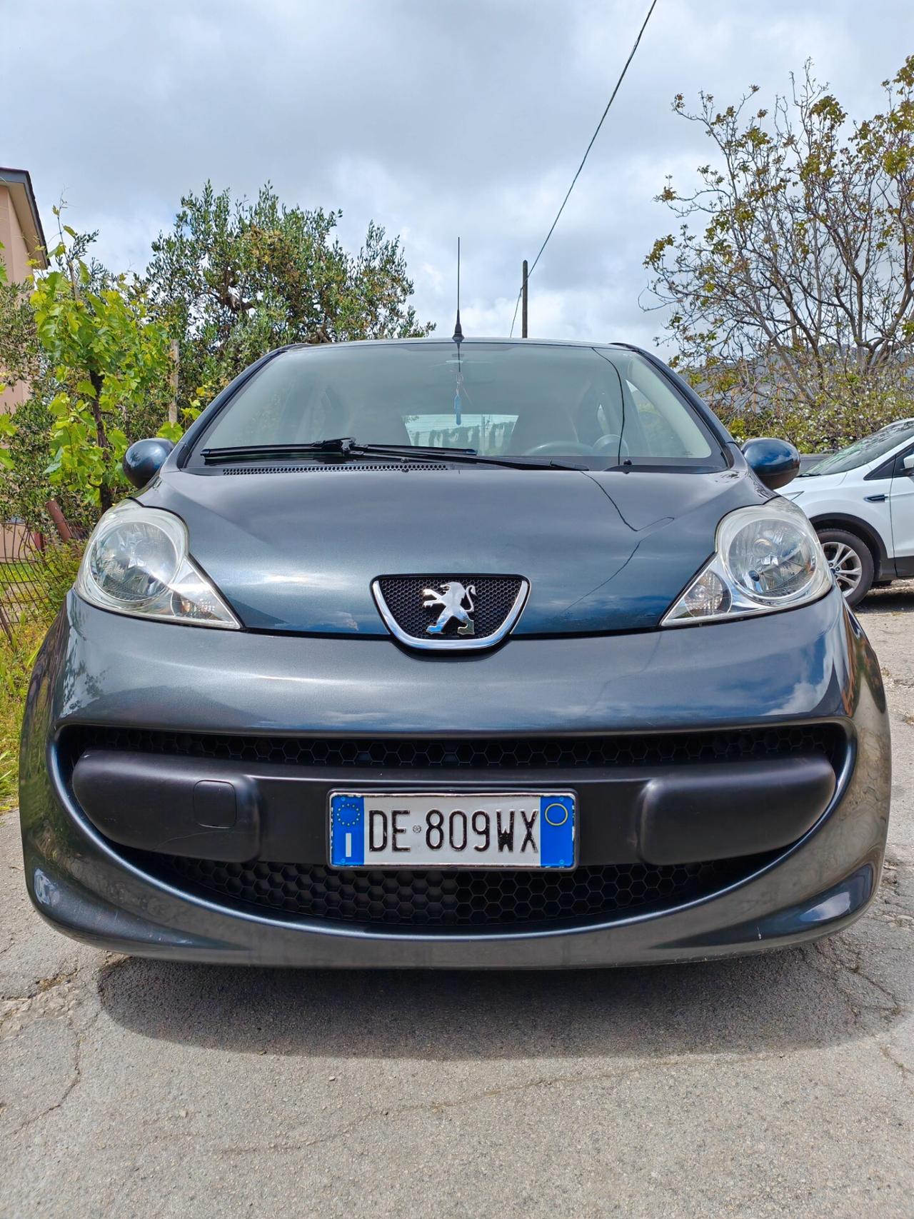 AUTOMATICA PEUGEOT 107 POCHI KM SWEET YEARS