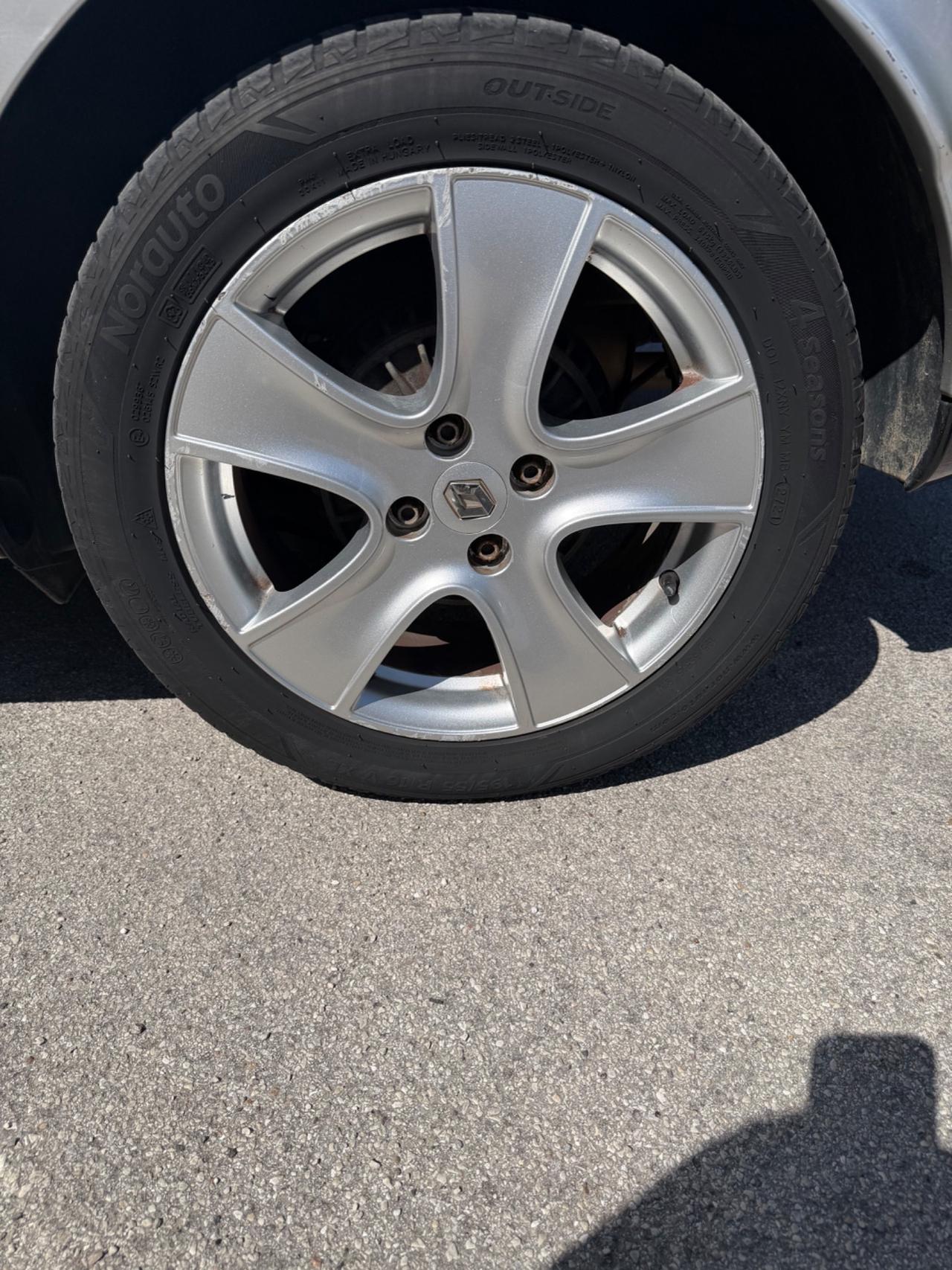 Renault Clio Sporter 1.5 dCi 8V 75CV Wave