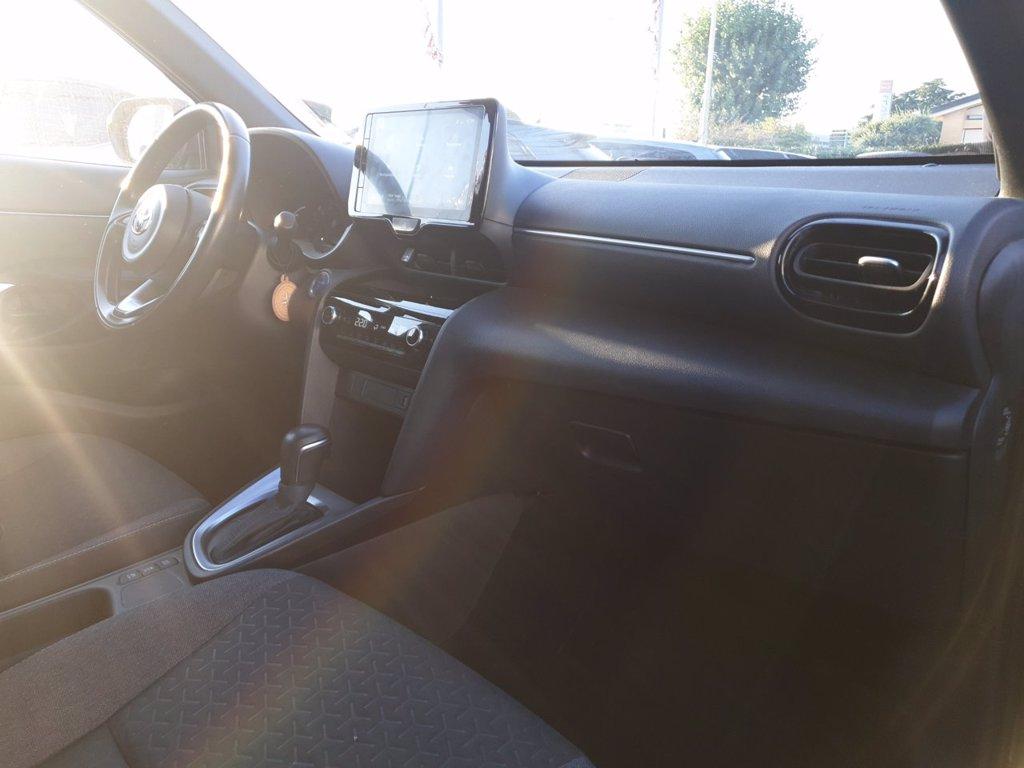 TOYOTA Yaris cross 1.5h trend fwd 116cv e-cvt del 2021