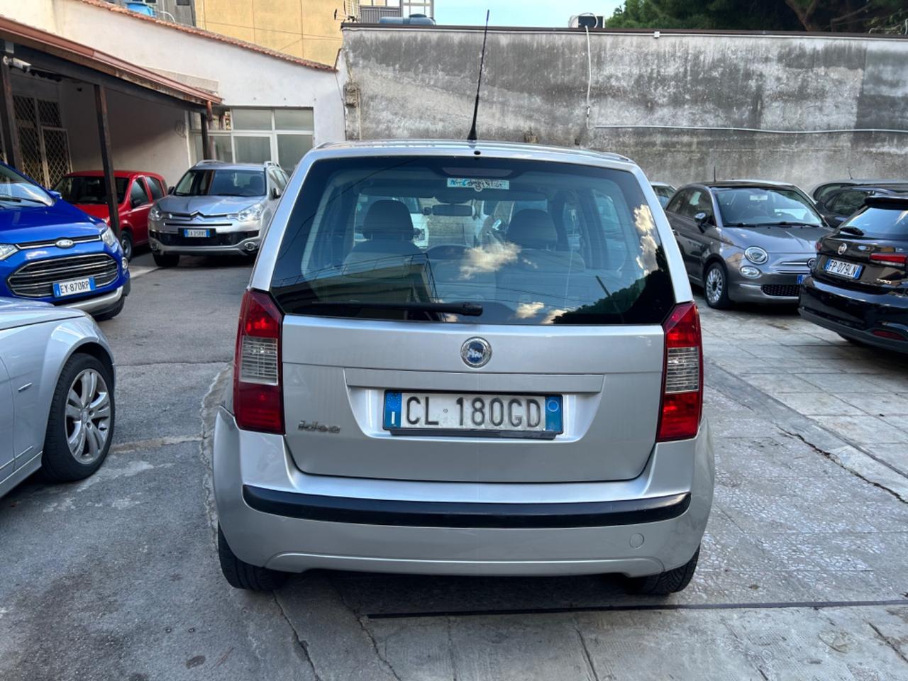 Fiat Idea 1.4 16V Emotion