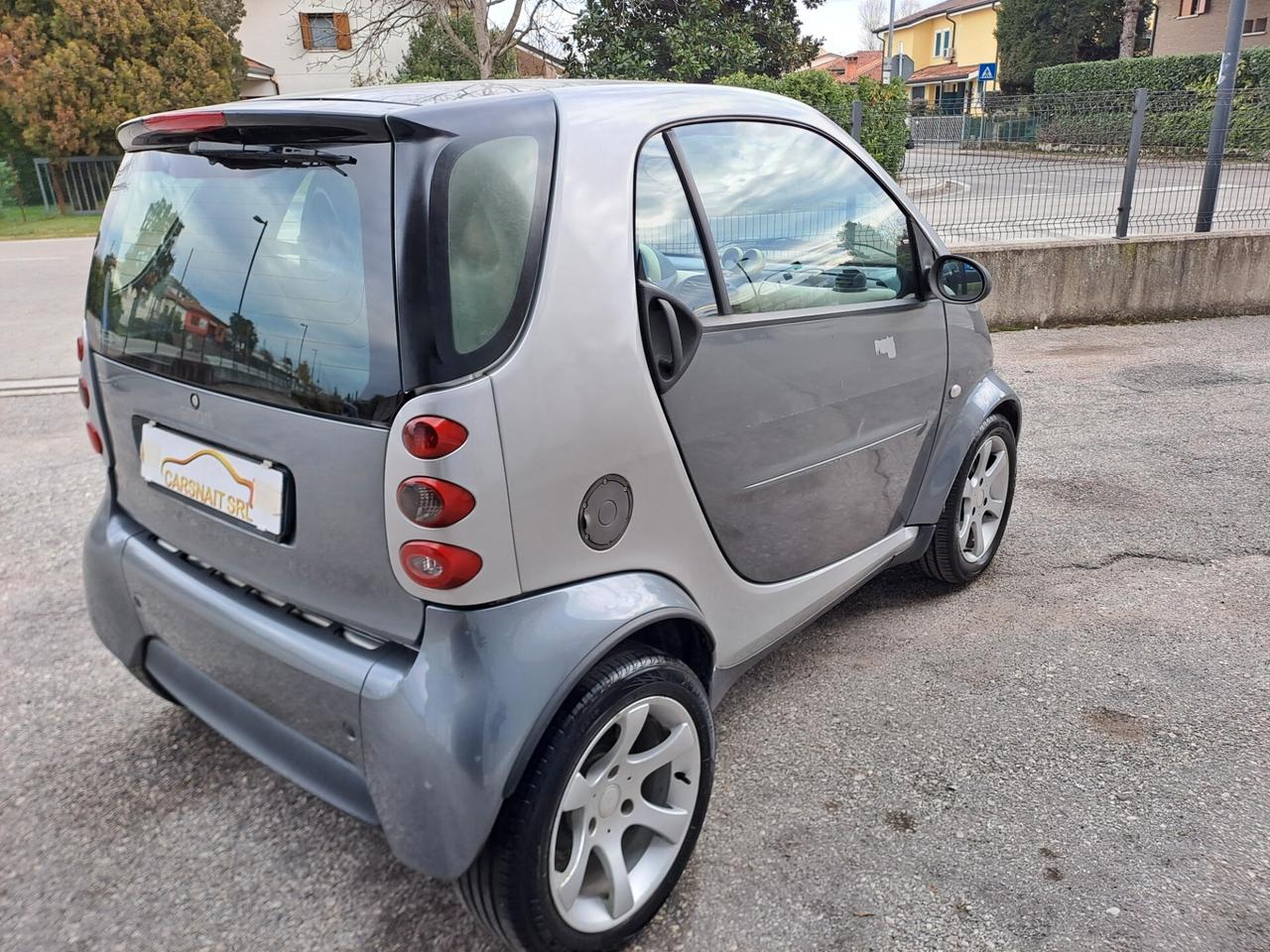 Smart ForTwo 700 coupé pure (37 kW)