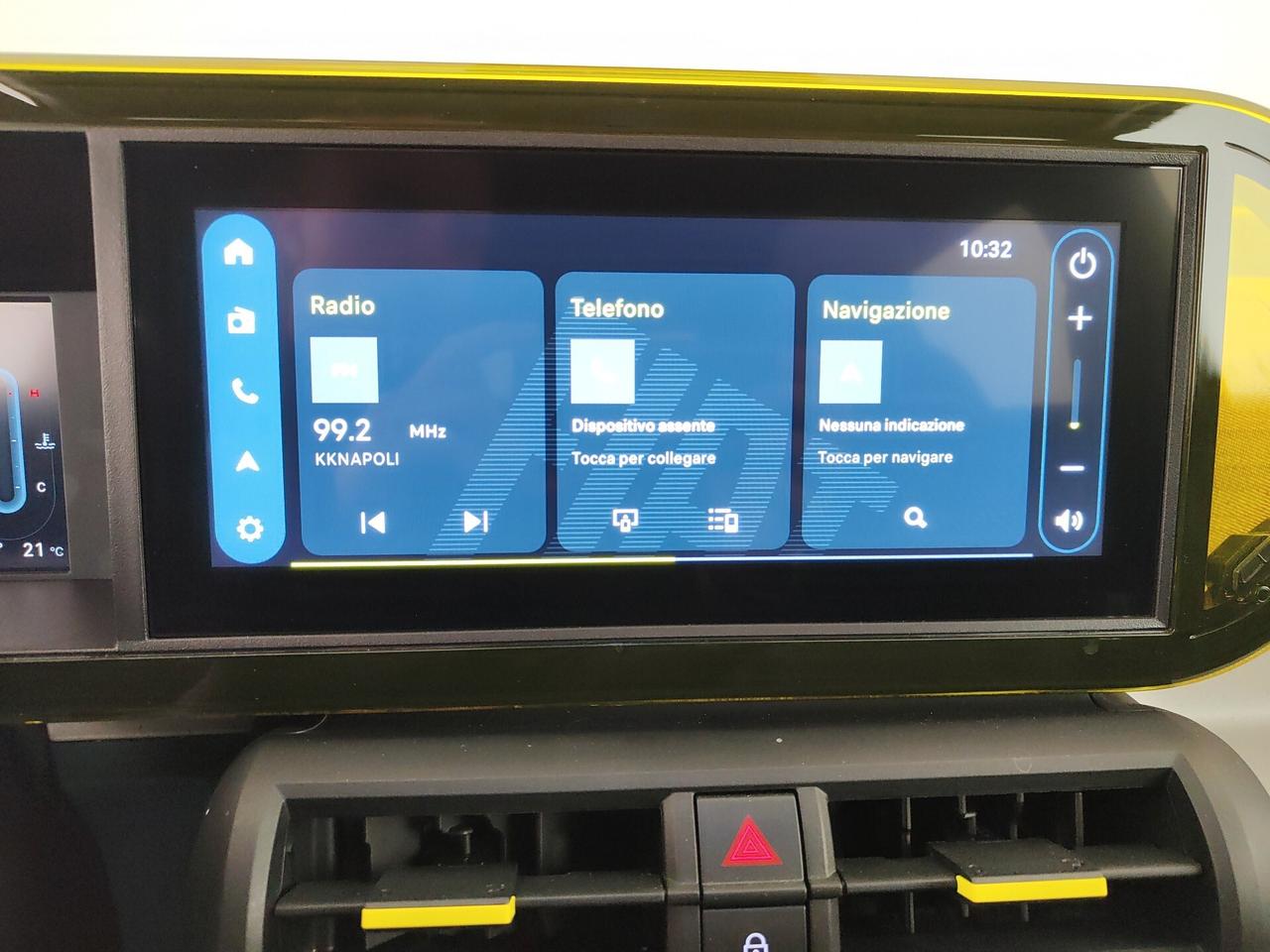 Fiat Grande Panda Hybrid La Prima 1.2 110CV