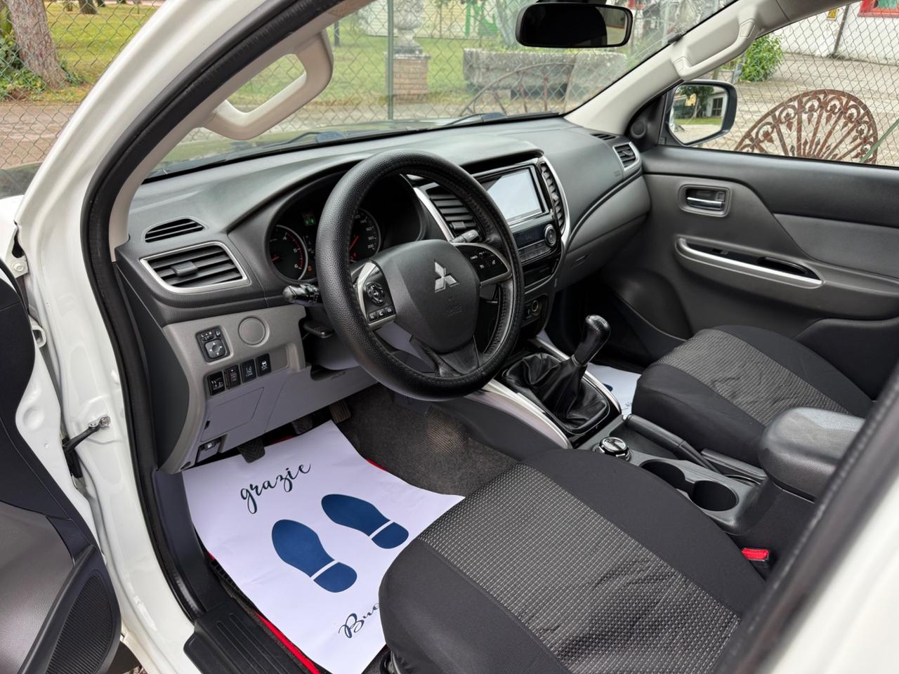 Mitsubishi L200 2.4 DI-D/181CV Double Cab Intense Hp Mivec SDA