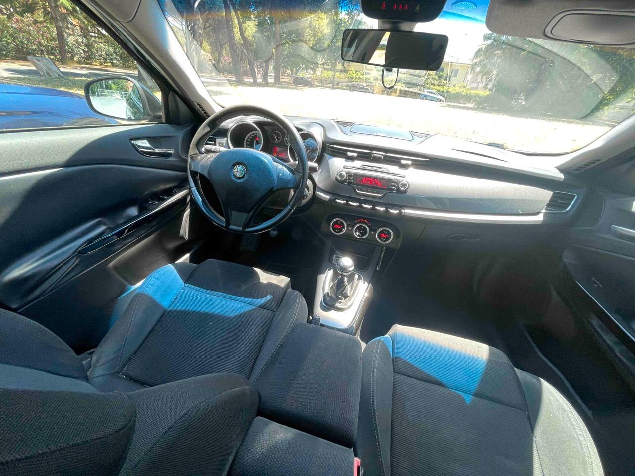 Alfa Romeo Giulietta 1.6 JTDm-2 105 CV Distinctive NEOPATENTATI