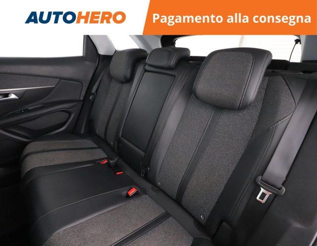 PEUGEOT 3008 BlueHDi 130 S&S EAT8 Allure