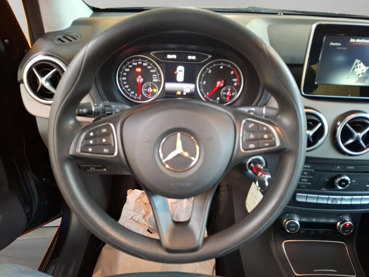 Mercedes-benz B 180d automatica navi telecamera e6 tagliandi mercedes
