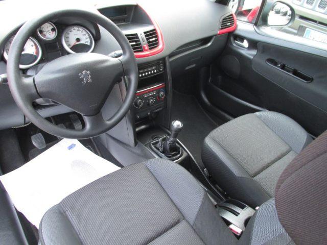 PEUGEOT 207 1.4 HDi 70cv FAP 3p. -Ok Neopatent.- UniPropriet.