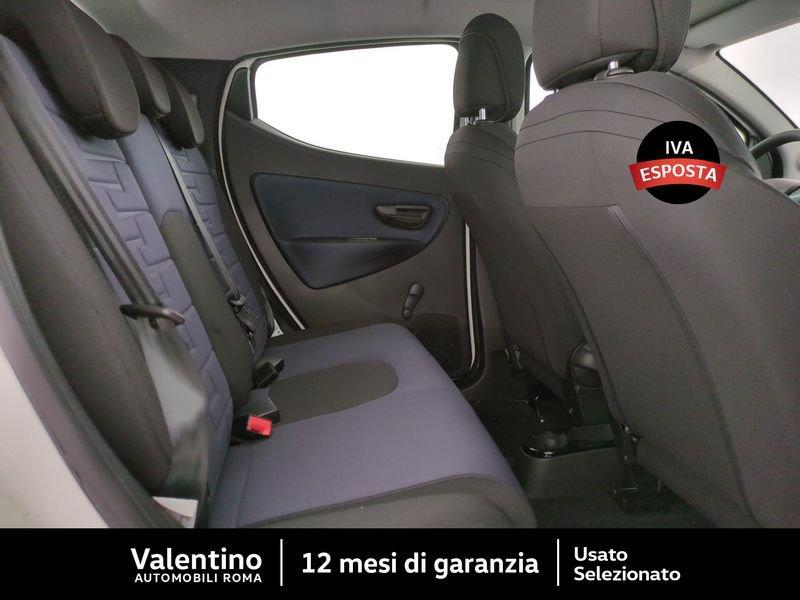 Lancia Ypsilon 1.0 FireFly 5 porte S&S Hybrid Silver Plus