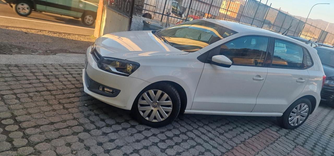 Volkswagen Polo 1.4 5 porte Highline NEOPATENTATI