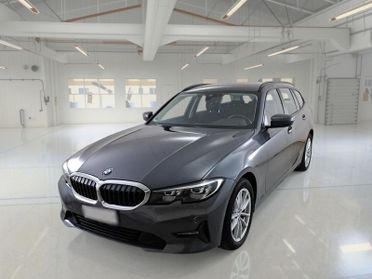 BMW 320 xDrive 48V Business Advantage Touring aut