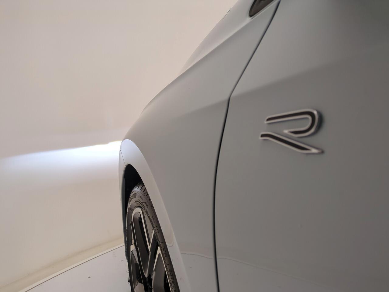 Volkswagen Golf 2.0 TDI 150 CV DSG SCR R-Line Plus