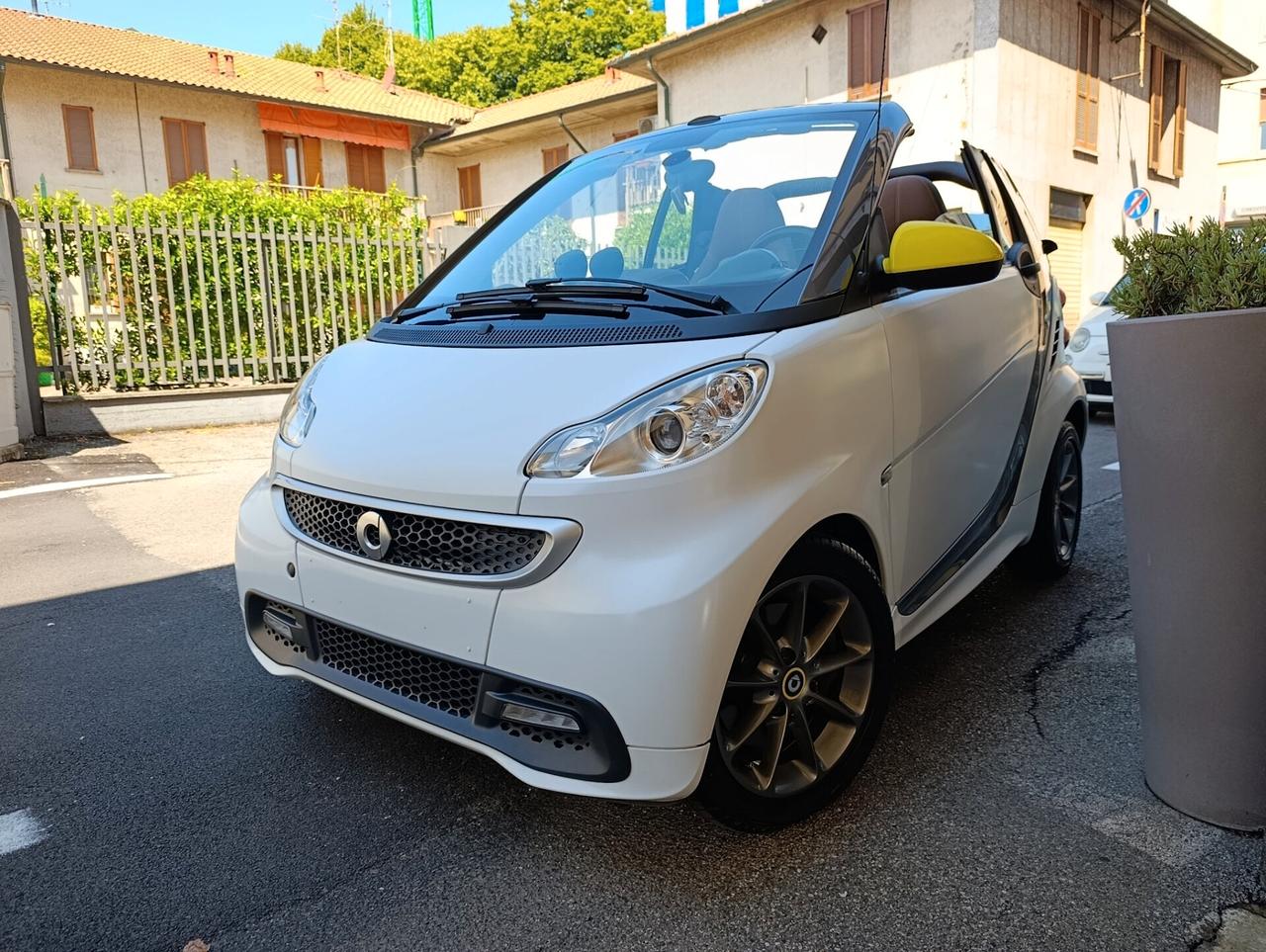 Smart ForTwo 1.0 turbo 84cv cabrio BoConcept