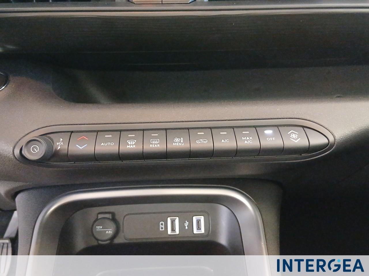 JEEP Avenger 1.2 turbo Altitude fwd 100cv