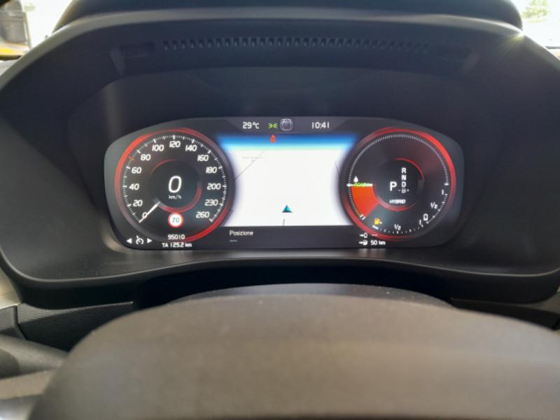 VOLVO XC40 T5 Plug-in Hybrid auto Recharge Inscription Expression