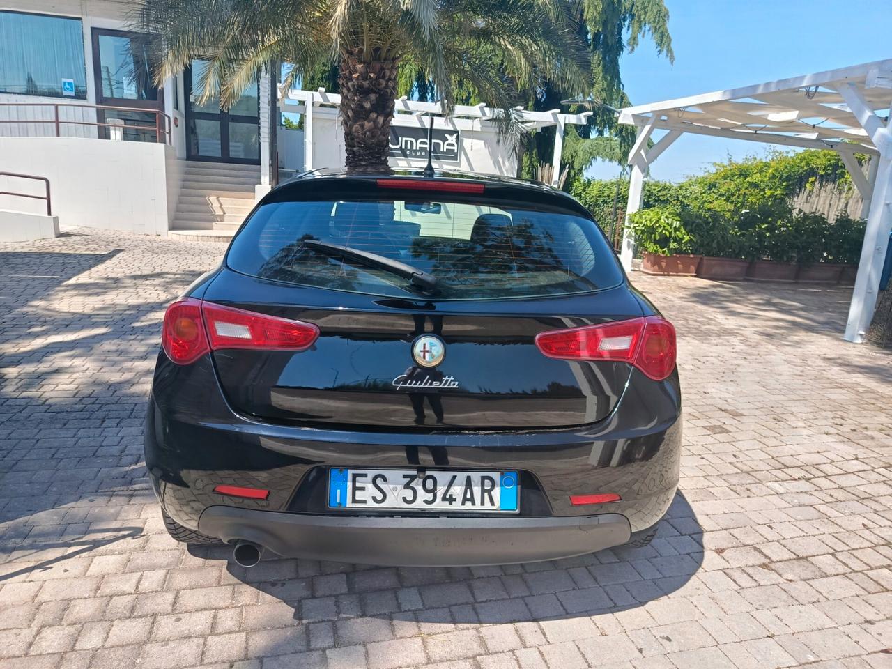Alfa Romeo Giulietta 1.6 JTDm-2 105 CV Exclusive