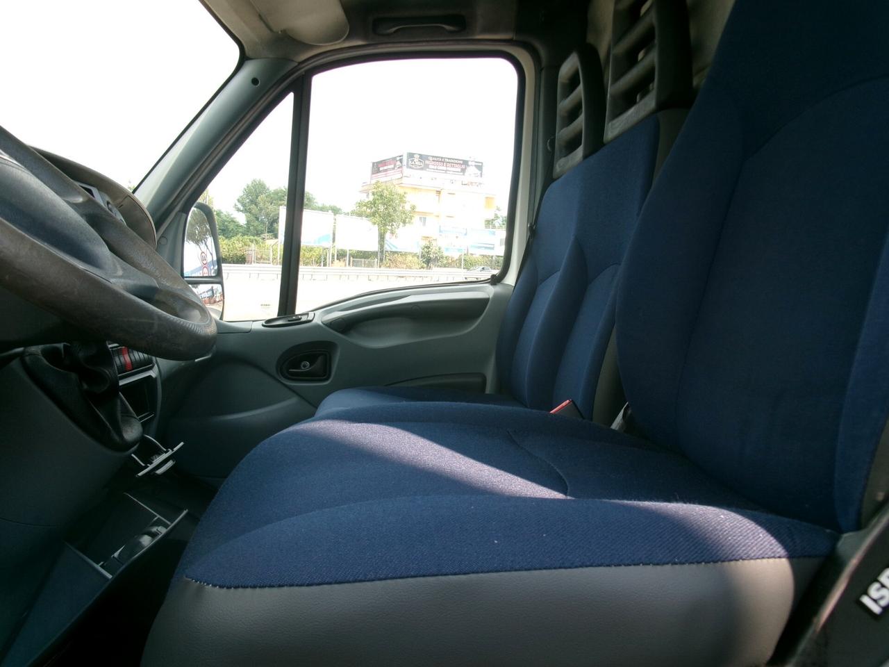 Iveco Daily 35C12 2.3 120CV FURGONE GEMELLATO P.3300 MECCANICA OTTIMA