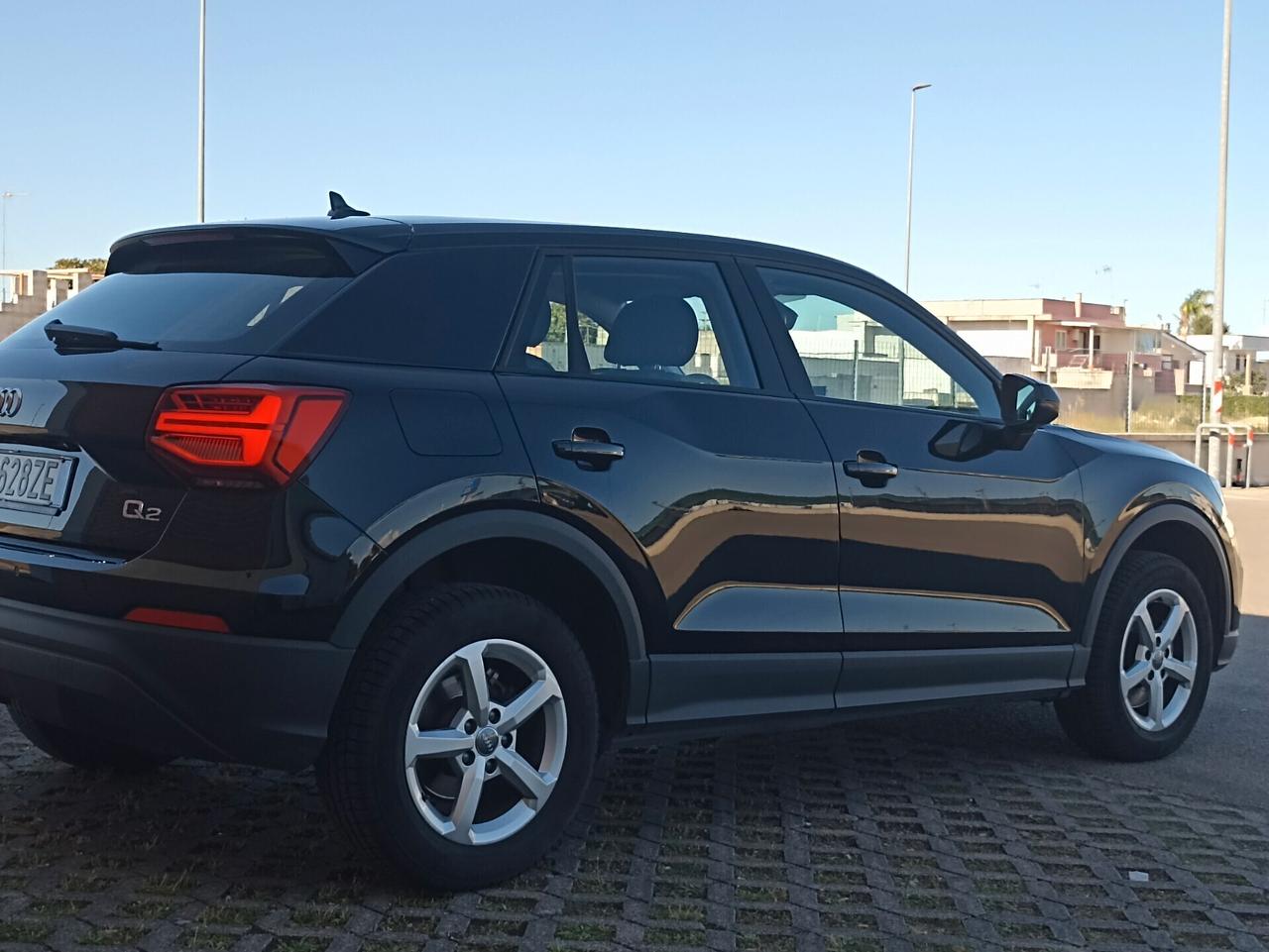 AUDI Q2 1.6 TDI BUSINESS MANUALE KM 90.000 TAGL. AUDI