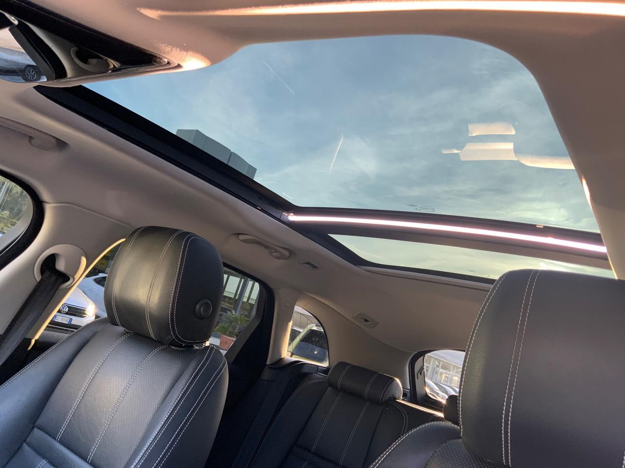 Land Rover Range Velar 2.0D I4 240 CV S TETTO. MOTORE NUOVO ZERO KM