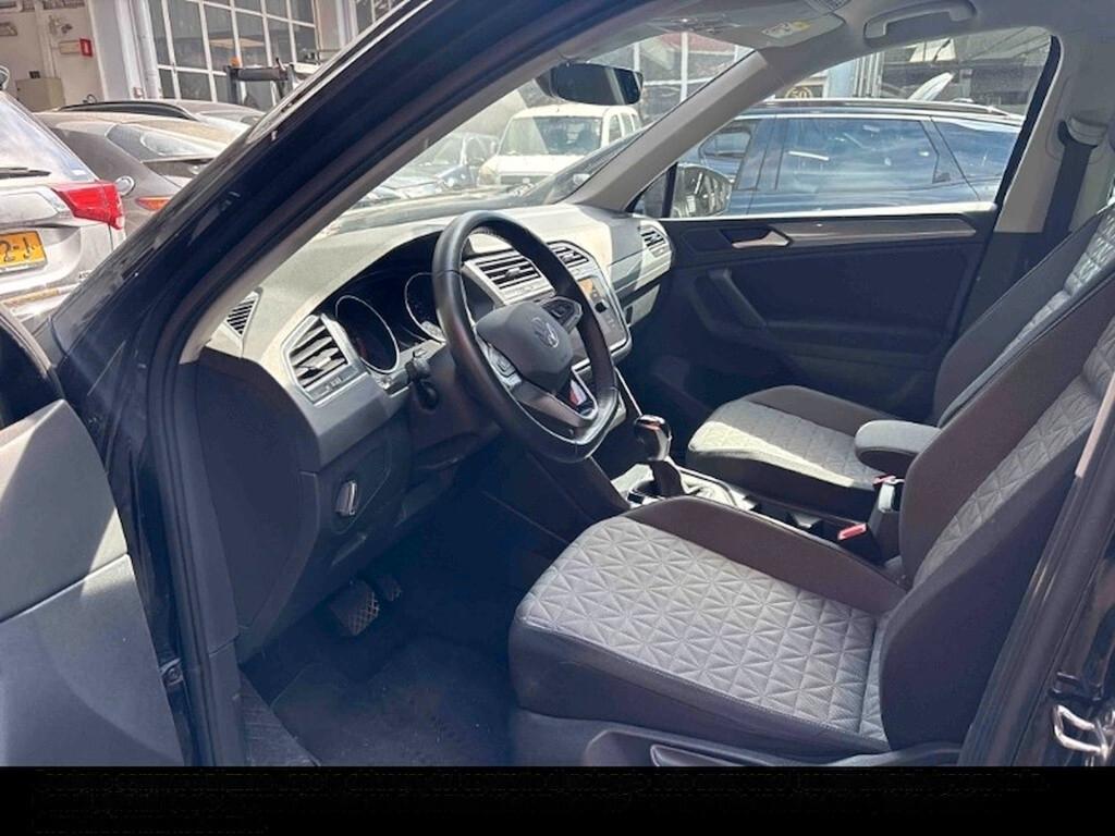 VOLKSWAGEN TIGUAN 2.0 TDI 150CV DSG SCR LIFE ( FARI LED - CLIMA TRIZONA - ADAPTIVE CRUISE - NAVI - APP CONNECT - PARK PILOT )