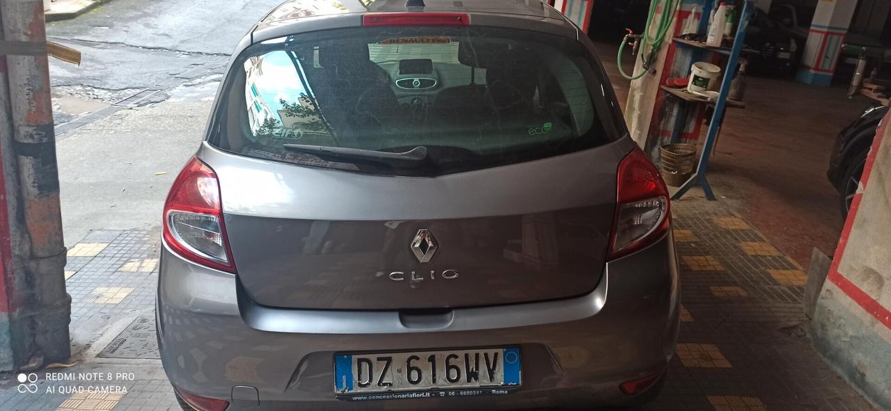 Renault Clio 1.2 16V 5 porte Luxe